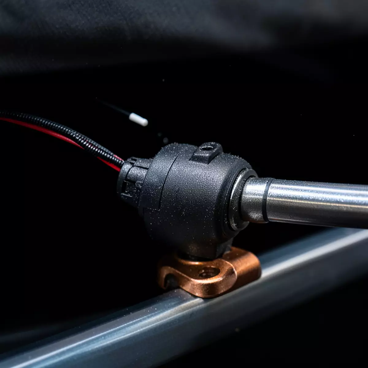 power recliner actuator and wiring close up