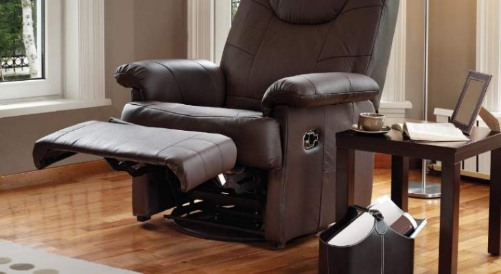 A decent lazyboy recliner seat